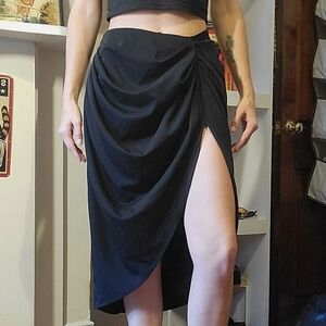 Elegant Black Women's Skirt
